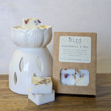 Load image into Gallery viewer, Blackberry & Bay Wax Melts