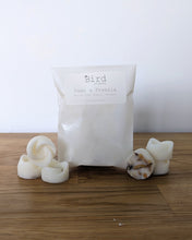 Load image into Gallery viewer, Pear & Freesia Wax Melts Pack of 6