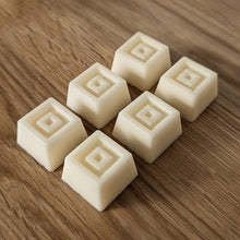 Load image into Gallery viewer, Pomegranate Wax Melts