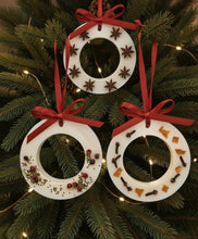 Load image into Gallery viewer, Scented Christmas Decorations Workshop Thursday 27 November