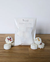 Load image into Gallery viewer, Blackberry &amp; Bay Wax Melts Pack of 6
