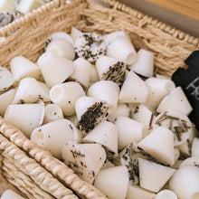 Load image into Gallery viewer, Tuscan Herb Wax Melts Pack of 6

