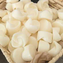 Load image into Gallery viewer, Vanilla Cream Wax Melts Pack of 6
